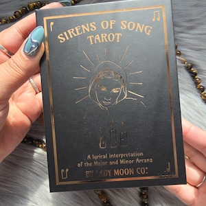 Sirens of Song Tarot von Lady Moon Co, 78 Karten Tarot Deck mit Begleitführer und Box - GEBRAUCHT