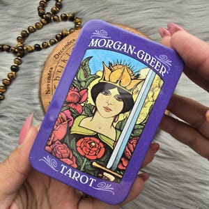 Morgan-Greer Tarot, tarotdeck van 78 kaarten met klein wit boekje en blikje - GEBRUIKT