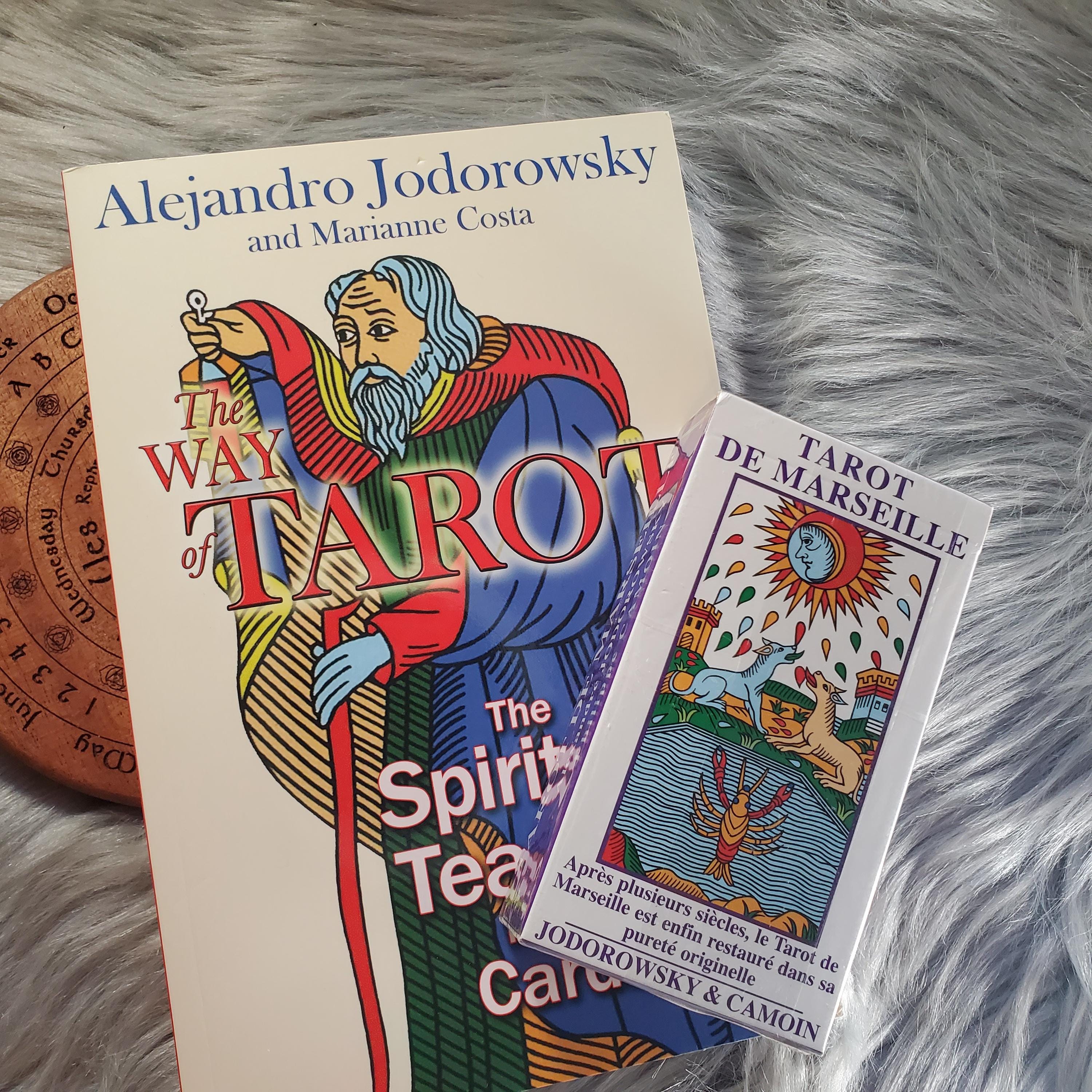 ●○● THE TAROT OF MARSEILLE ●○● Tarot of Marseille (Marseille Tarot, 4): Lo Scarabeo