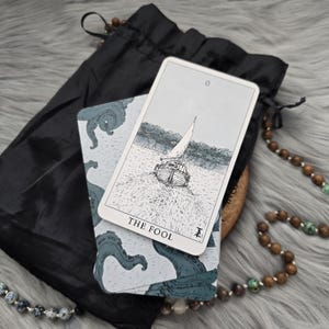 Tempest Tarot, 78  card tarot deck with bag, no guidebook - USED