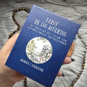 Tarot De Los Muertos de Monica L Knighton, baraja de tarot de 78 cartas con guía complementaria y caja - USADA