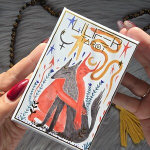 Tarot Lillifer de Marion Costentin, baraja de tarot de 80 cartas con guía complementaria y caja - USADO