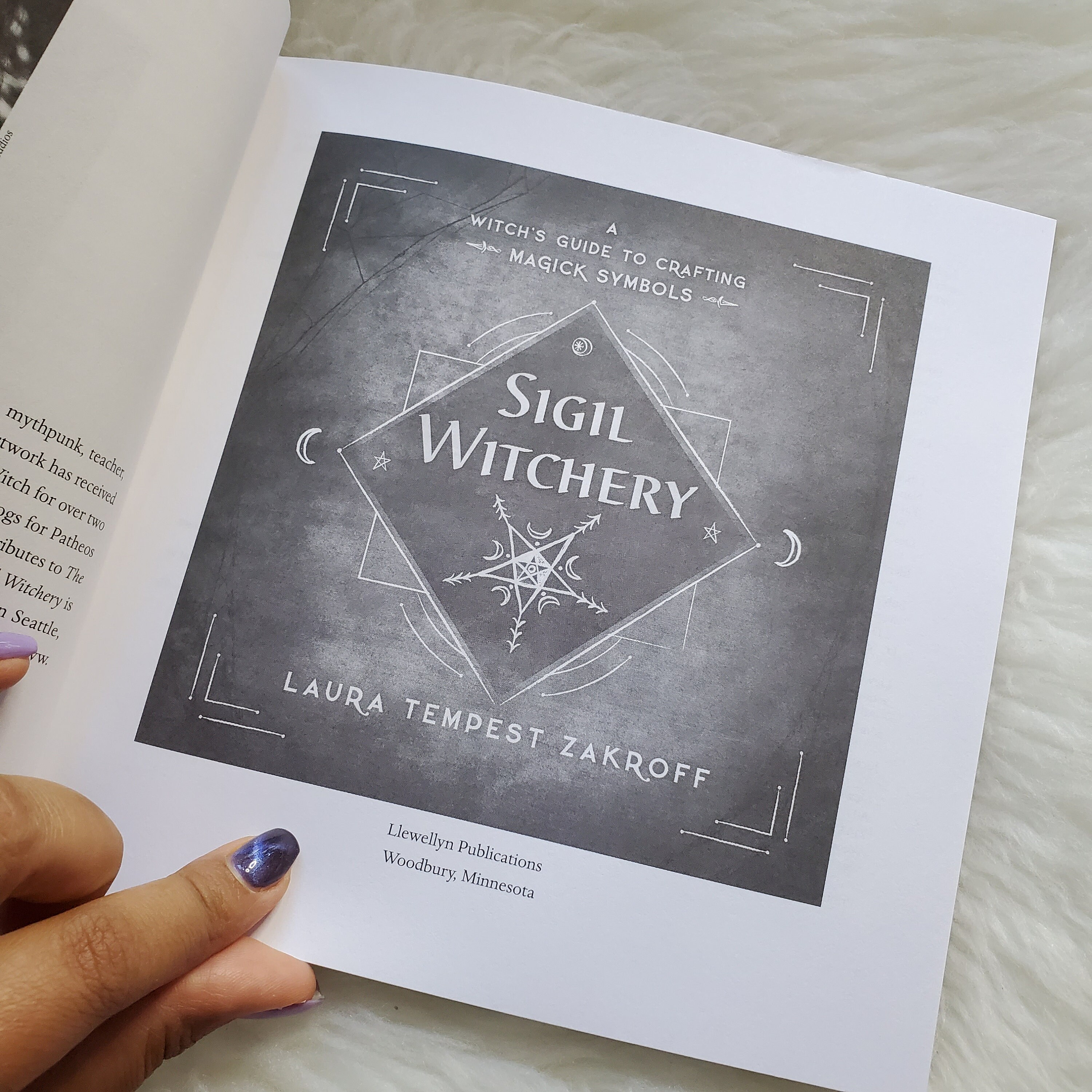 Sigil Witchery: A Witch es Guide To Crafting Magick Symbole | Etsy