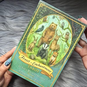 Forest of Enchantment Tarot por Lunaea Weatherstone, baralho de tarô de 78 cartas com guia e caixa - USADO
