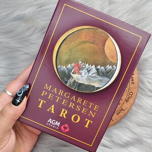 Margarete Petersen Tarot di Königsfurt-Urania Verlag, mazzo di tarocchi da 78 carte con guida e scatola