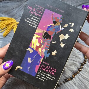 Tarot of the Silicon Dawn de Margaret Trauth, baralho de tarô de 78 cartas com guia e caixa - USADO