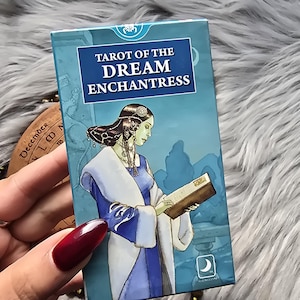 Tarot der Traumzauberin Englisch & Spanisch von Pietro Alligo, 78 Karten Tarot Deck mit kleinem weißen Buch und Box - GEBRAUCHT