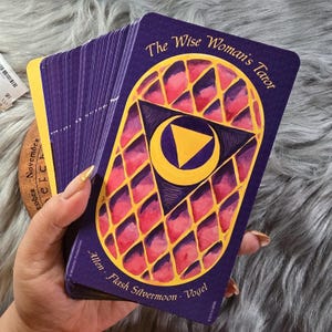 Vintage The Wise Womans Tarot & Bag 78 card tarot deck no guidebook USED
