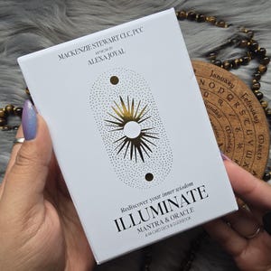 Illuminate Mantra & Oracle by Mackenzie Stewart CLC, PCC, jeu de 44 cartes avec guide et boîte d'origine - OCCASION