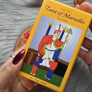 Tarot de Marsella del Mayor Tom por Tom Schick, baraja de tarot de 78 cartas con guía complementaria y caja - USADO