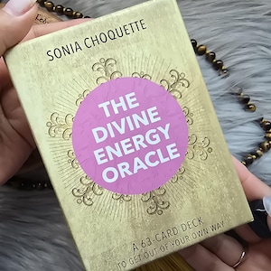 The Divine Energy Oracle van Sonia Choquette, kaartspel van 63 kaarten met bijbehorende gids en originele doos - GEBRUIKT