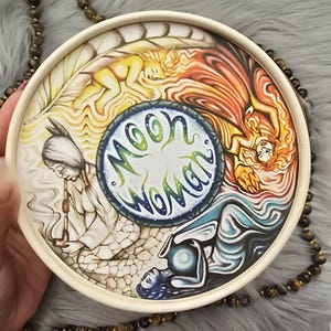 Moon Woman de Racheli Varulker, baralho de 28 cartas com guia complementar e caixa original - USADO