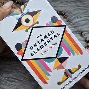 The Untamed Elemental van Tasya van Ree, kaartspel van 52 kaarten met bijbehorende gids en originele doos - Nieuw