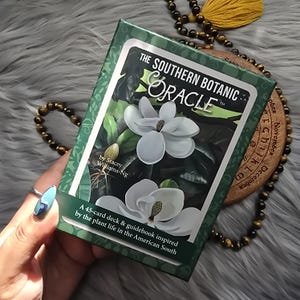 The Southern Botanic Oracle van Stacey Williams-Ng, kaartspel van 45 kaarten met bijbehorende gids en originele doos - GEBRUIKT