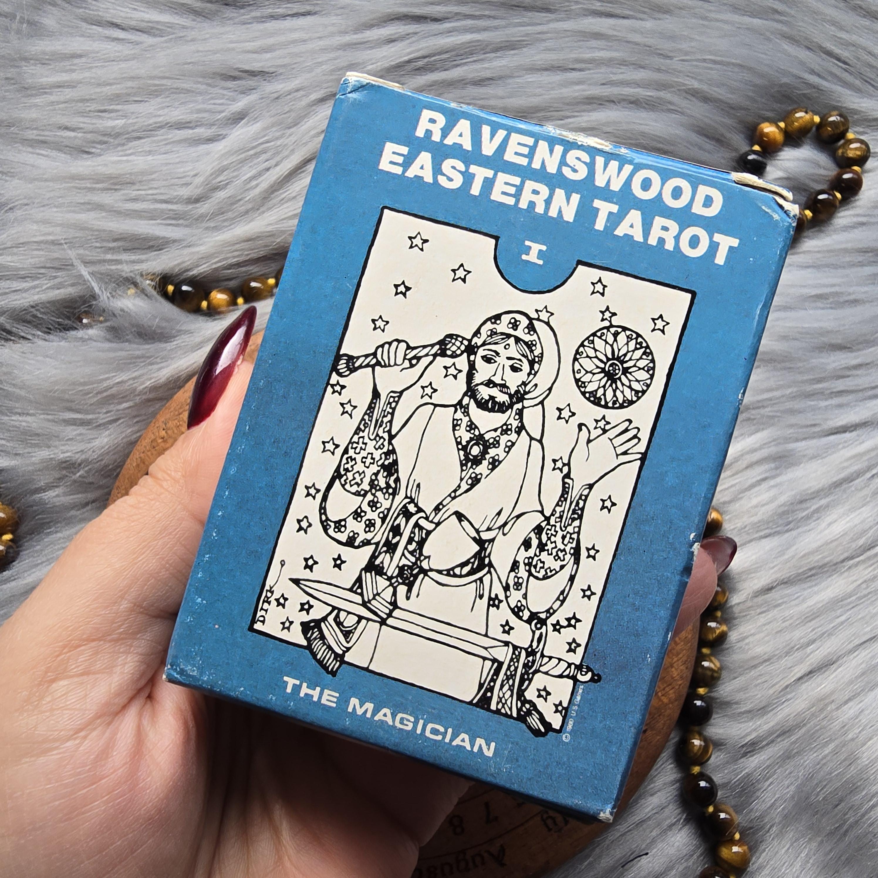 当時物 新品 タロットカード RAVENSWOOD EASTERN TAROT 当時物 新品 タロットカード RAVENSWOOD EASTERN TAROTの通販 by