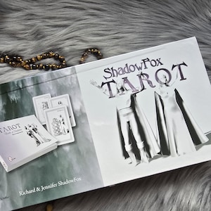 ShadowFox Tarot de Richard e Jennifer ShadowFox, baralho de tarô de 78 cartas com guia e caixa - USADO