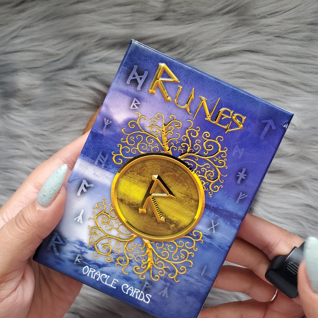 Runes Oracle Cards by Bianca Luna, 24 Card Deck With Companion ...