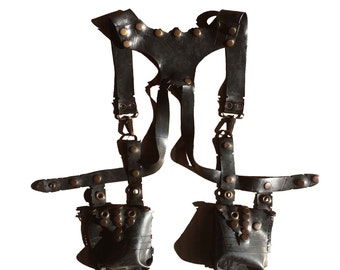 Upcycled Rubber Holster Bag, Unisex Steampunk Body Harness, Doppel-Holster, Vegan fashion,Vegan holster, Unisex Holster