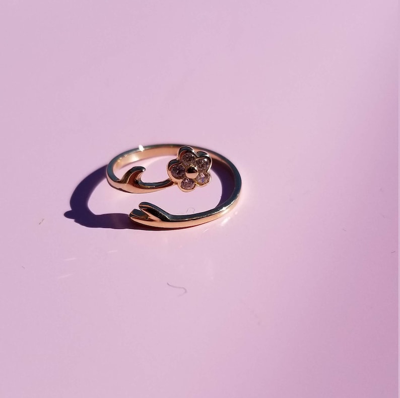 14 k yellow gold toe pinky ring with CZ/'s