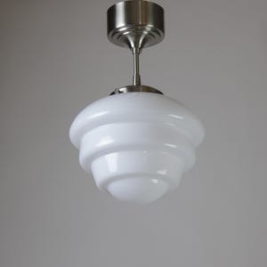 Art Deco - Bauhaus klassisk taklampa, opalglas och metall