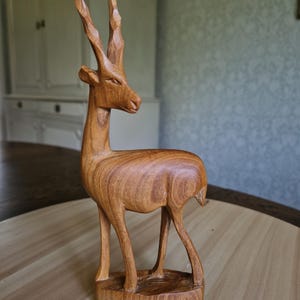 Vintage Teak Gazelle Figurine – Mid-Century Hand-Carved Decor 1960s Retro