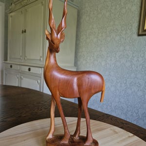 Vintage Teak Gazelle Figurine – Mid-Century Hand-Carved Decor 1960s Retro