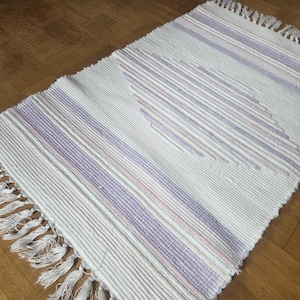 Vintage svensk handvävd trasmatta – Boho Rustikt bondgårdsstil – Skandinavisk folkkonst – 60 × 95 cm (23,6 × 37,4 tum)