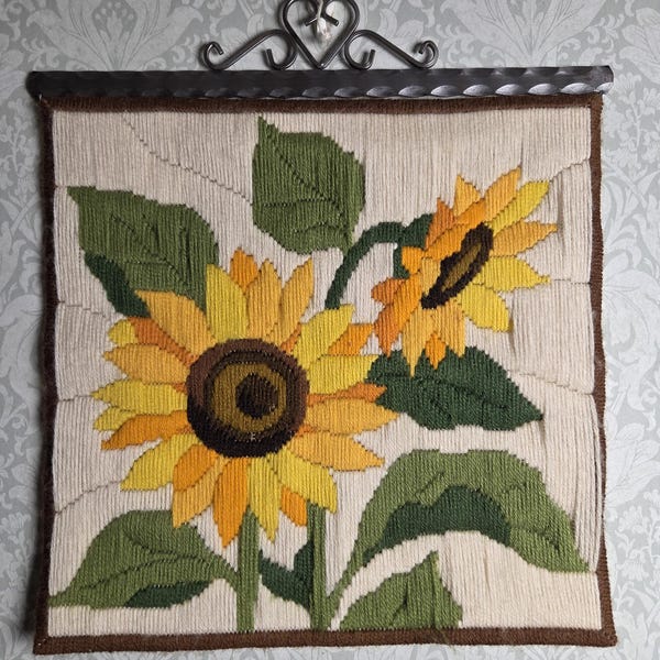 Vintage schwedische handbestickte Wolle Wandbehang - Sonnenblumen - Skandinavische Volkskunst - Versandkostenfrei