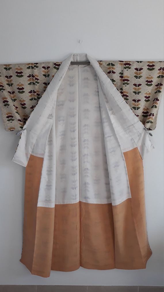 Antique Secondhand Vintage Japanese Kimono Beige Silk