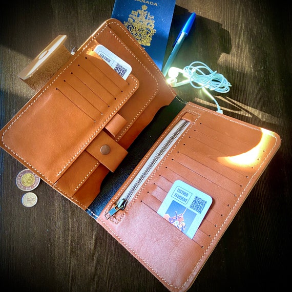 organizer wallet orange