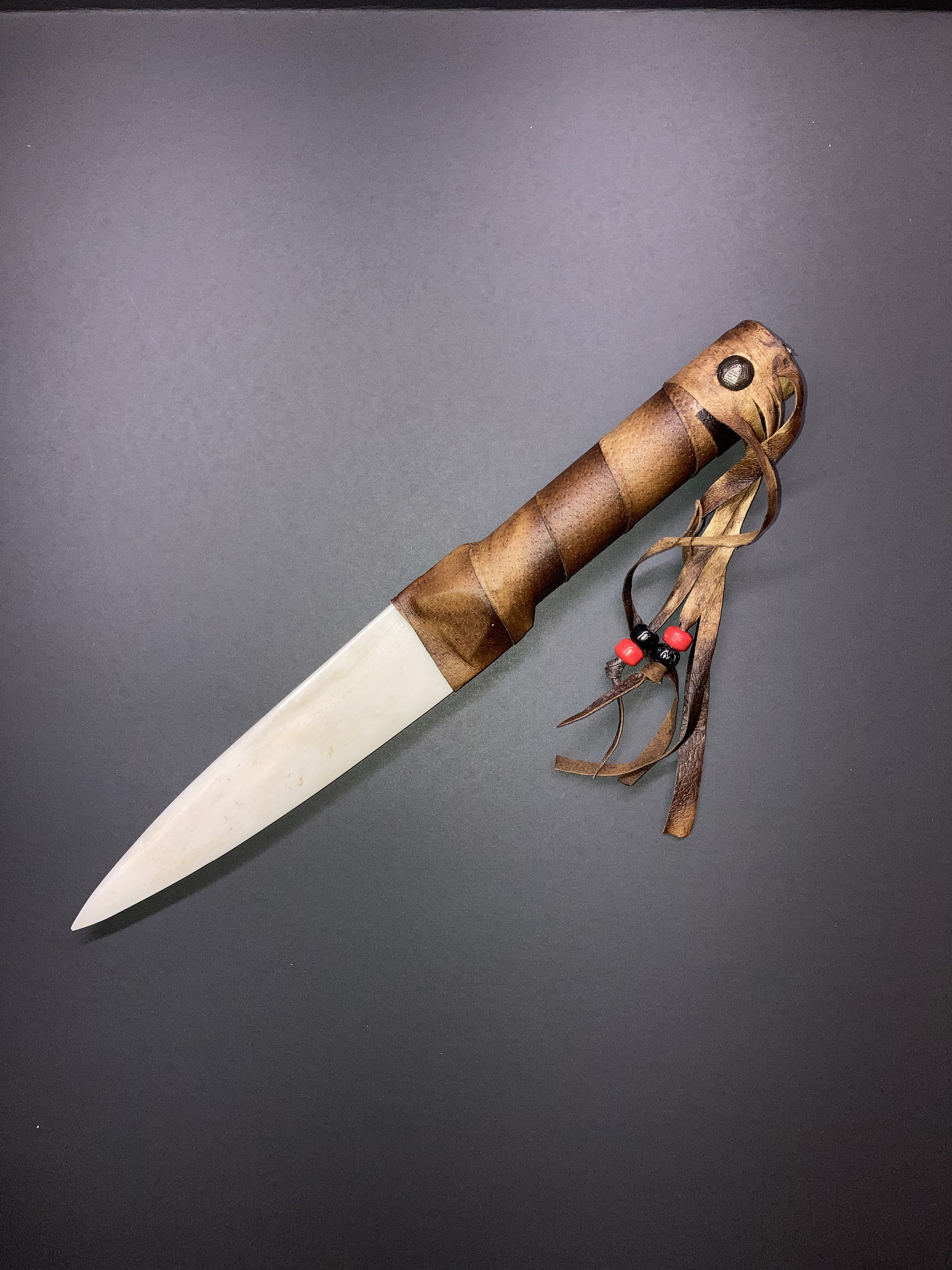 Native American knife with bone blade | Etsy