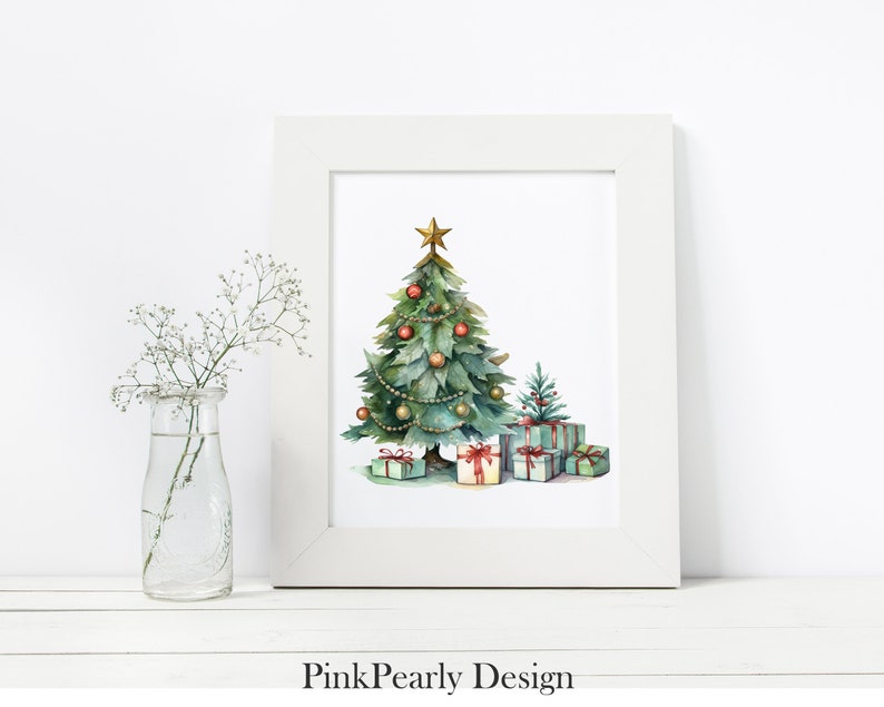 Puede incluir: Una pintura de acuarela de un &aacute;rbol de Navidad con agujas verdes, adornos rojos y detalles dorados. El &aacute;rbol est&aacute; decorado con una estrella dorada en la parte superior y rodeado de regalos envueltos con cintas rojas.