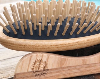 Brosse en bois de frêne