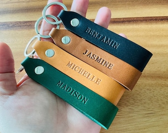 Handmade Leather Keyring, Personalised Third Year Anniversary Gift for Wife, Birthday Gift for Mum, Christmas Gift for Her, Graduation Gift