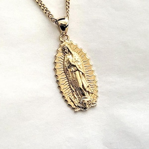 Collar con colgante de Nuestra Señora de Guadalupe en oro de 18 quilates y 14 quilates para hombre y mujer, collar con colgante de oro de la Santísima Virgen María católica.