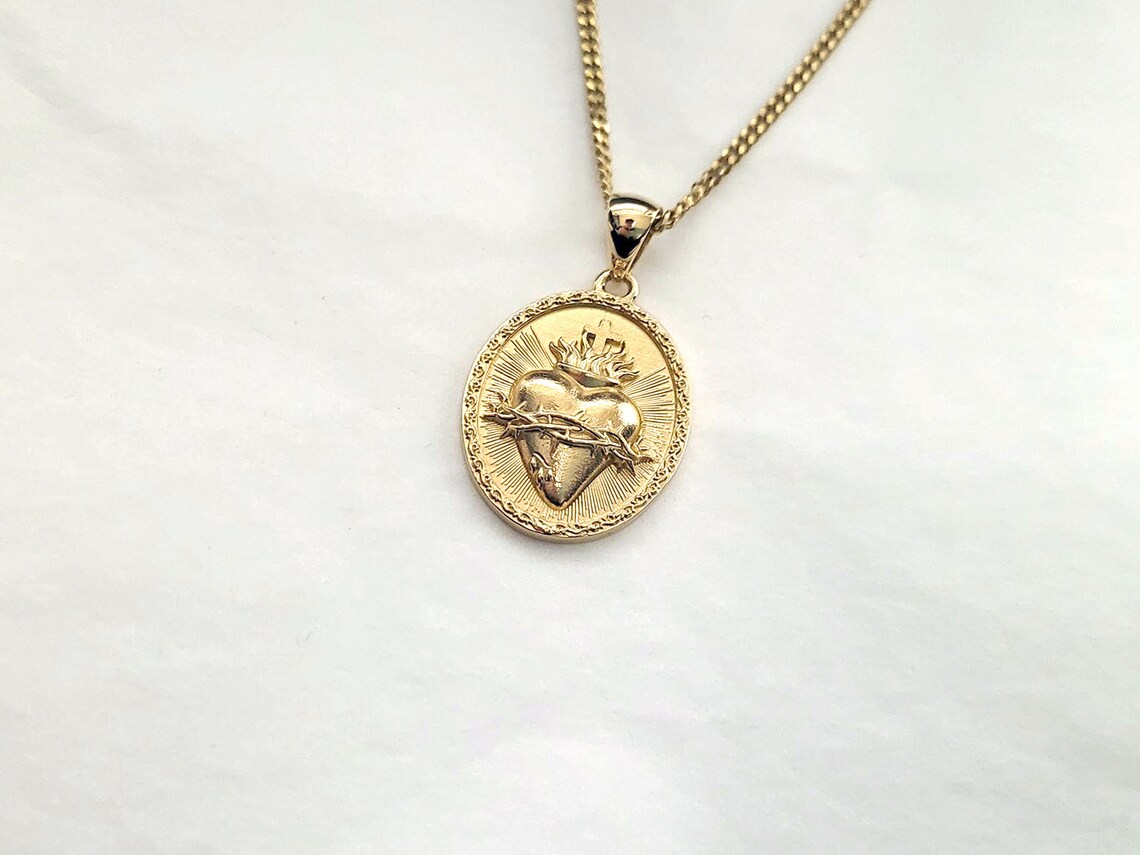 14k 18k Gold Sacred Heart of Jesus Necklace Pendant Womens - Etsy