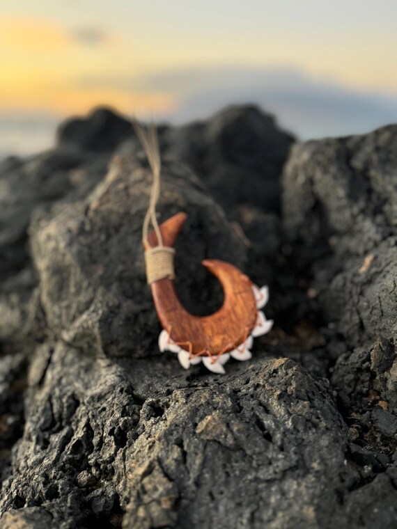 Hawaiian Style Fish Hook Pendant - Hand Carved Koa Wood With 4 Real Shark Teeth