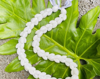 da Hawaiian Store Class of 2025 Braided Bubble Shell and Kukui Wedding Lei (Choose)