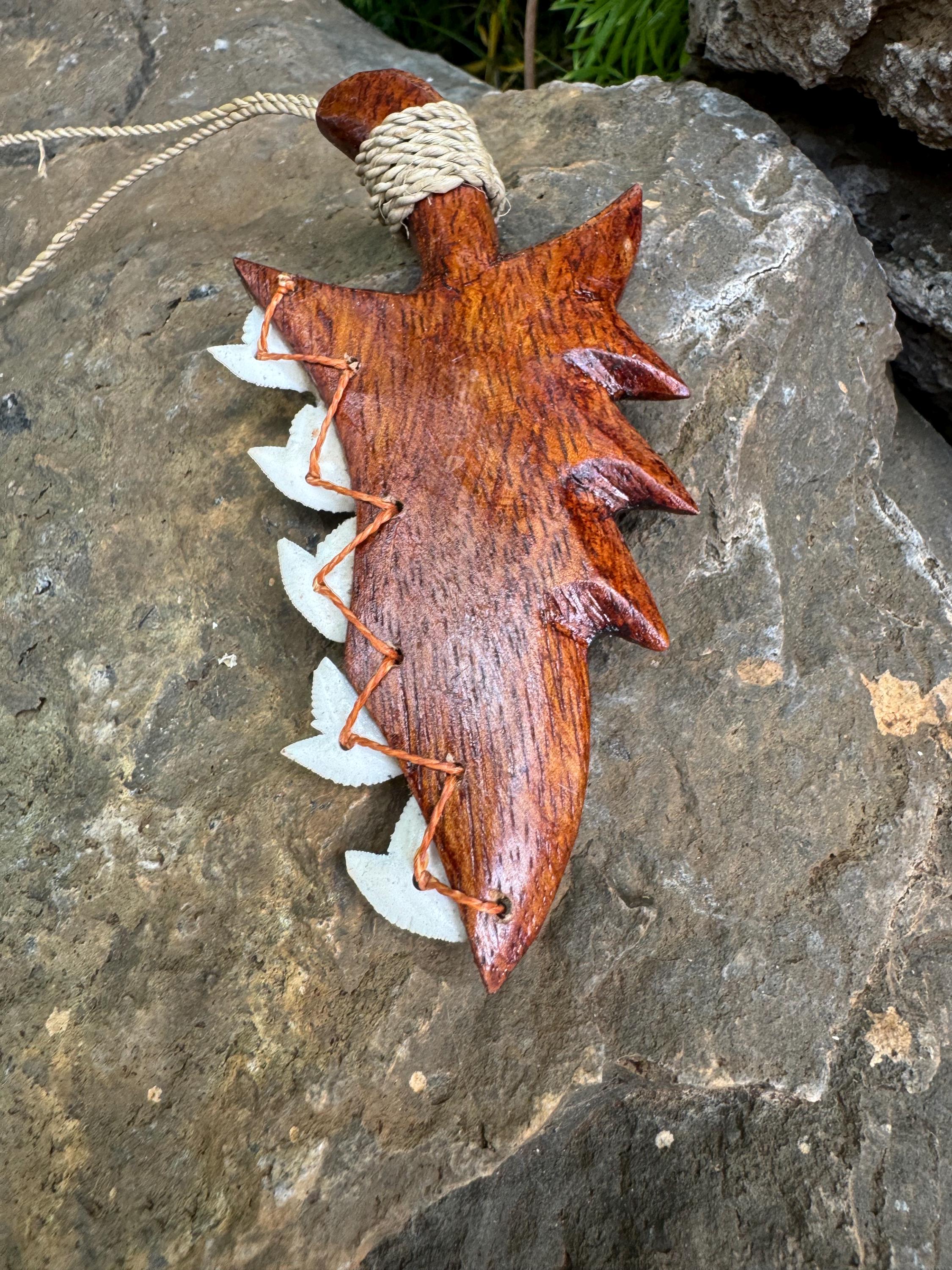Hawaiian Store Mini 4