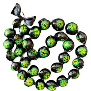 da Hawaiian Store Clase de 2024 Flor Kukui Nut Collar Lei elegir color Green Yellow Flower