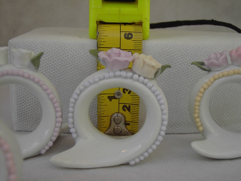 ceramic flower napkin rings