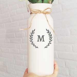 Pottery anniversary gift vase personalized, custom flower monogrammed ivory vase, 9th anniversary personalise