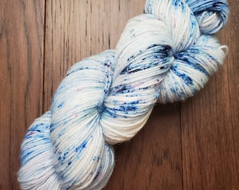 Hand-dyed Sock Yarn in Cream with Blue and Pink Speckles, Speckled Yarn, Hand-Dyed Fingering Yarn, Sock Weight Yarn
