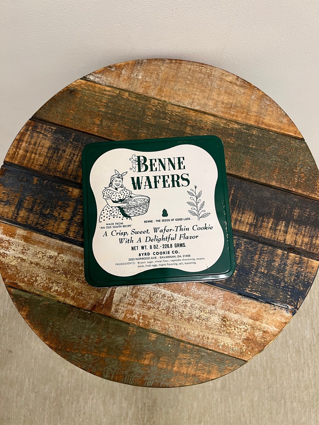 Original Benne Wafers Tin, Vintage Green and White Cookie Tin, Metal