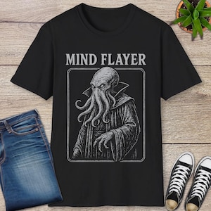 Vintage Mind Flayer T-Shirt: Dungeons & Dragons Monster Tee