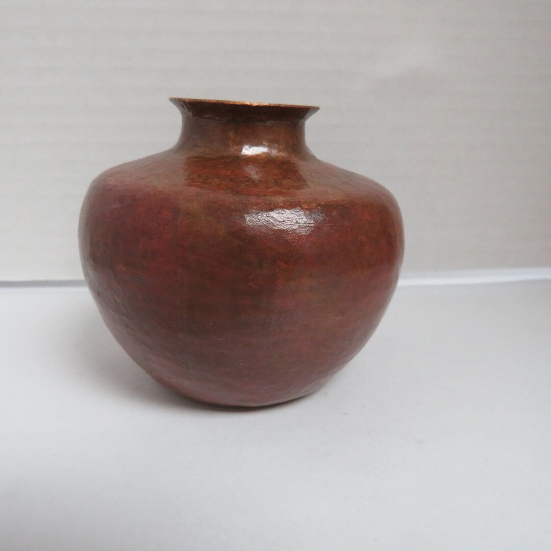 Santa Clara Copper Vase Handmade 3" Cabinet Vase by Antonio Castro Hdz ...
