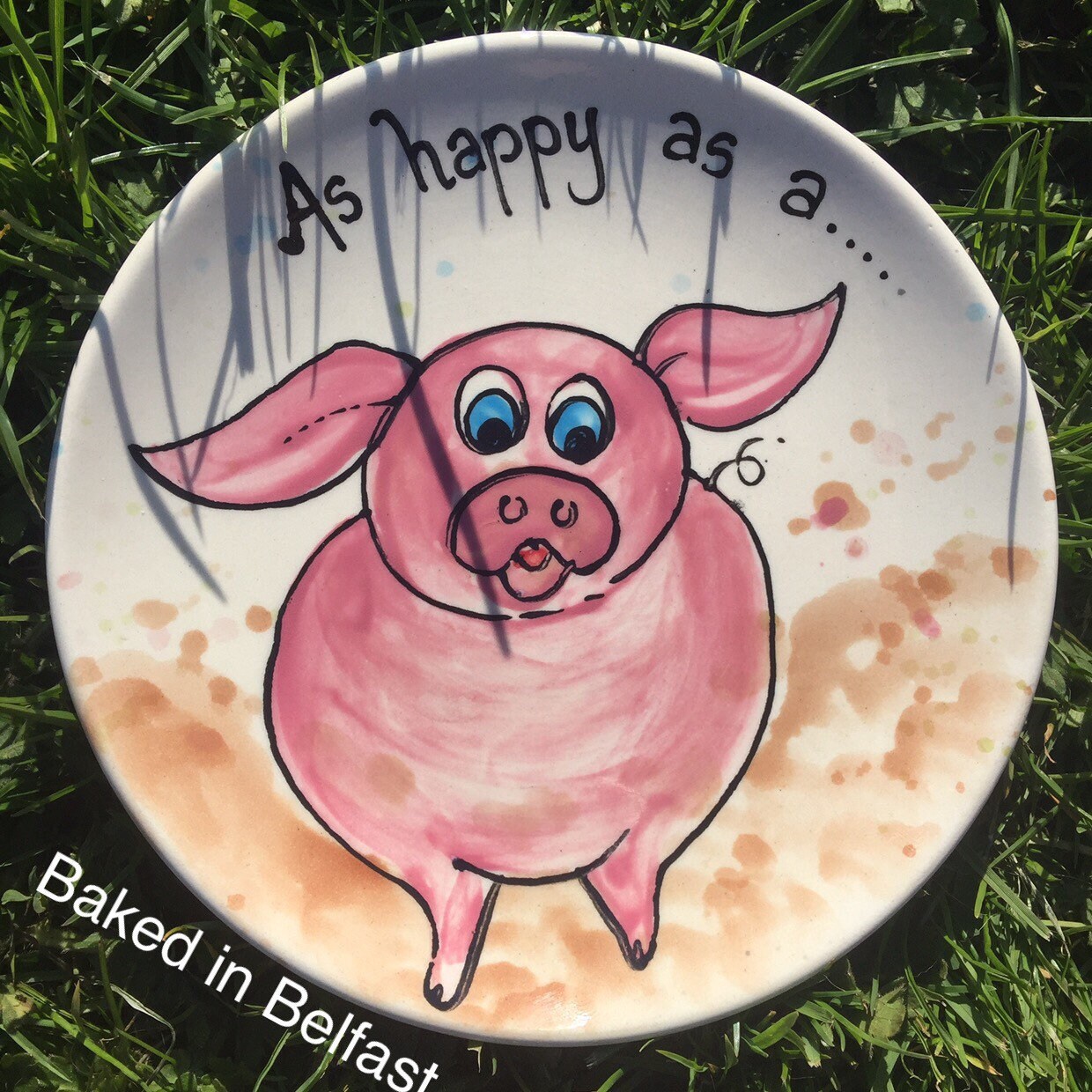 Lindo mini plato de cerdo pintado a mano. Tan feliz como | Etsy