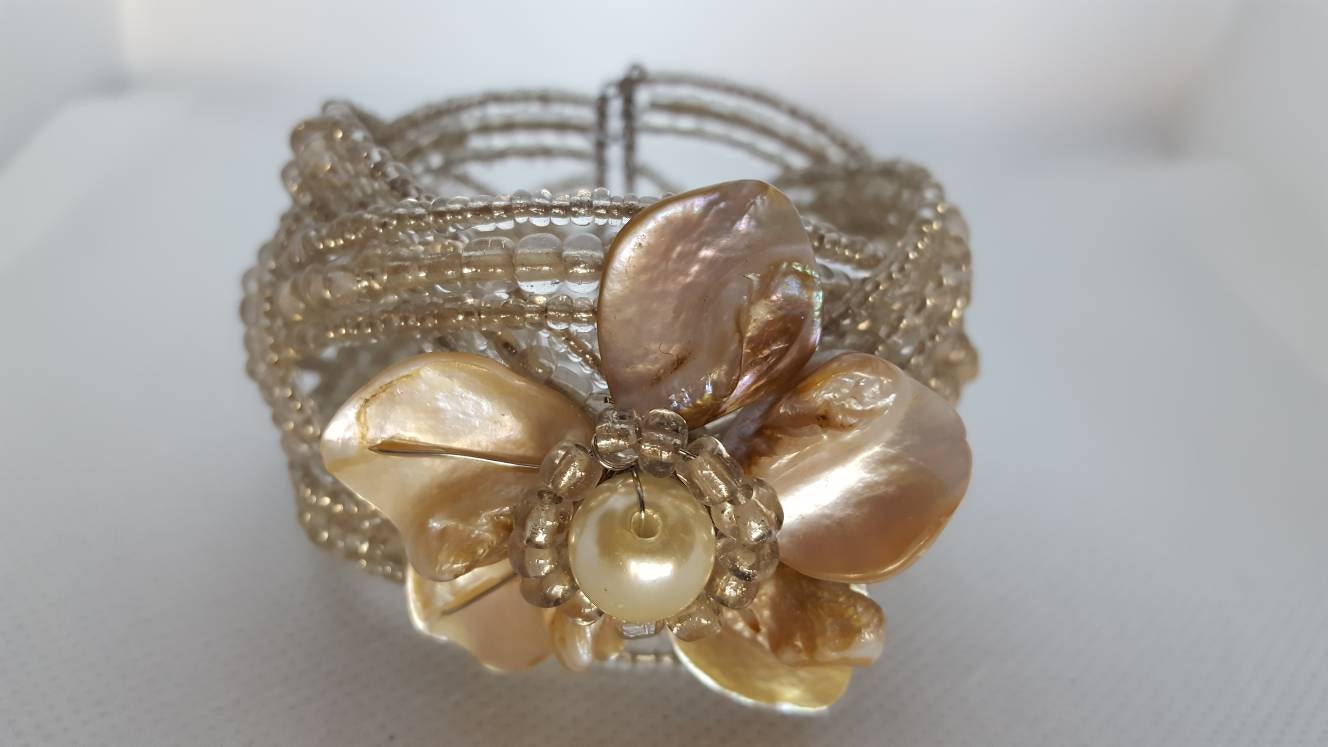 Bracciale In Perla Keshi Bianca E Vetro Di Murano Blu - Placcato Oro, Chiusura Aragosta, 8 Pollici
