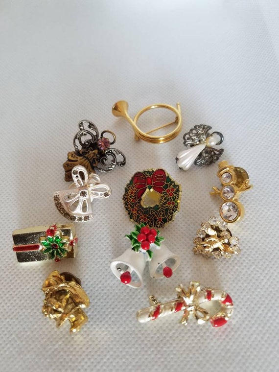 Vintage Lot Of Christmas Brooch Brooches Pins - image 1