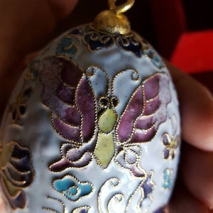 Cloisonne Vintage Chinese Enameled  Butterflies  Christmas Tree Egg Shape Ornament White Purple Pink Gold Blue Lime Green
